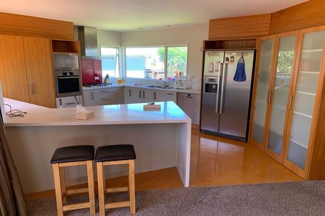 Photo of property in 41 Lynwood Road, New Lynn, Auckland, 0600