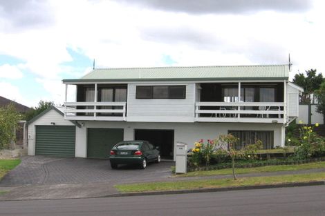 Photo of property in 148 West Harbour Drive, West Harbour, Auckland, 0618