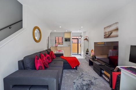 Photo of property in 3/5 Milne Crescent, Taita, Lower Hutt, 5011