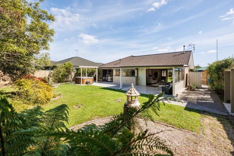 Photo of property in 7 Rosebank Avenue, Kelvin Grove, Palmerston North, 4414