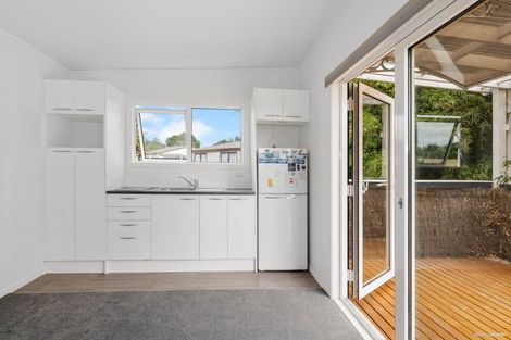 Photo of property in 8a Howden Street, Waiuku, 2123