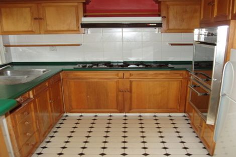 Photo of property in 26 Plunket Street, Kelburn, Wellington, 6012