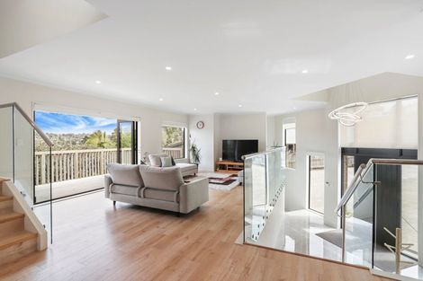 Photo of property in 27 Aditi Close, Massey, Auckland, 0614