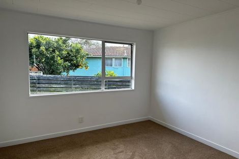 Photo of property in 4 Serrano Place, Clover Park, Auckland, 2023