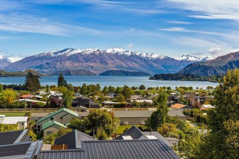 Photo of property in 3 Botting Place, Wanaka, 9305