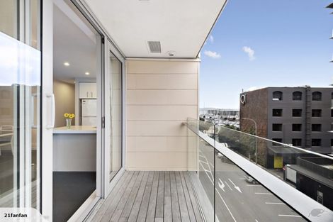 Photo of property in Monument Apartments, 4i/245 Wakefield Street, Te Aro, Wellington, 6011