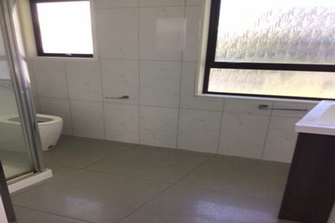 Photo of property in 2/5 Nelson Avenue, Northcote Point, Auckland, 0627