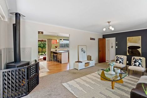 Photo of property in 7 Rimu Street, Waikanae, 5036