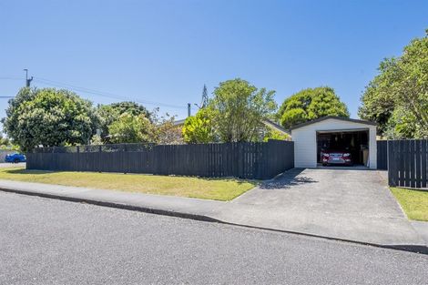Photo of property in 49 Tasman Road, Otaki Beach, Otaki, 5512