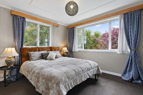Photo of property in 2/11 Rangeview Road, Sunnyvale, Auckland, 0612