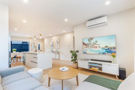 Photo of property in 24a Lumbarda Drive, Kumeu, 0810