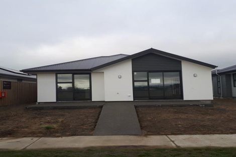 Photo of property in 24 Whakatipu Street, Pegasus, 7612