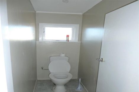 Photo of property in 400 Huia Place, Camberley, Hastings, 4120