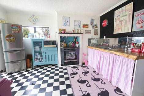 Photo of property in 30 Shrimpton Road, Haumoana, 4102