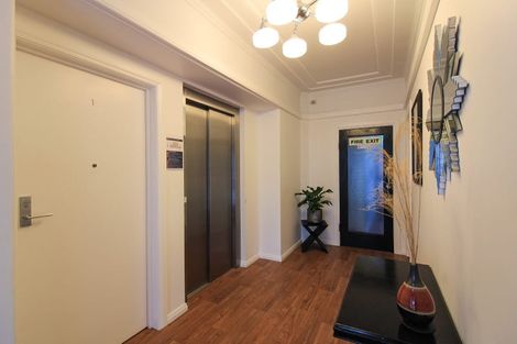 Photo of property in Olympus Flats, 1/280 Oriental Parade, Oriental Bay, Wellington, 6011