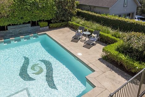 Photo of property in 13 Compass Way, Half Moon Bay, Auckland, 2012