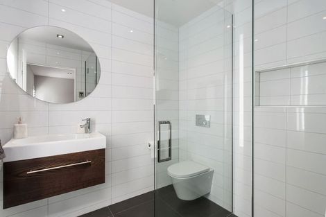 Photo of property in 43 Hawkesbury Avenue, St Albans, Christchurch, 8014