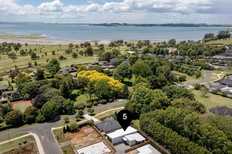 Photo of property in 5 Manawanui Place, Omokoroa, 3114