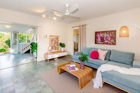 Photo of property in 28 Forest Road, Raumati South, Paraparaumu, 5032