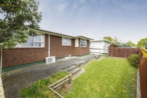 Photo of property in 16 Purdie Place, Milson, Palmerston North, 4414
