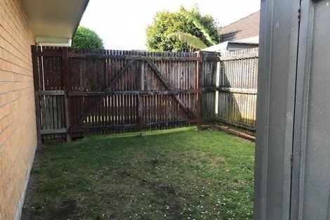 Photo of property in 2/19 Ingram Street, Papakura, 2110