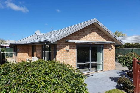 Photo of property in 25 Bayliss Close, Northwood, Christchurch, 8051