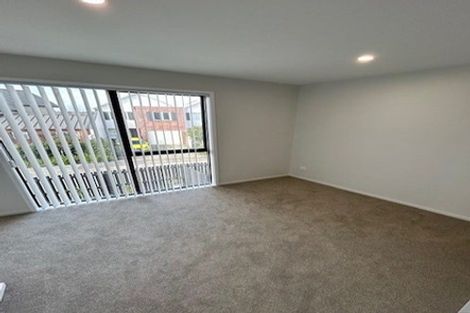 Photo of property in 11 Tima Lane, Mangere Bridge, Auckland, 2022