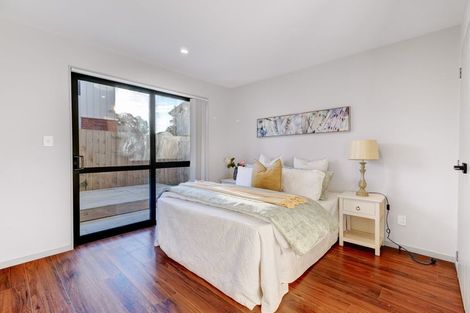 Photo of property in 34d Nikau Street, New Lynn, Auckland, 0600