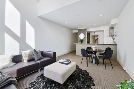 Photo of property in Whitmore Apartments, 1b/7 Stout Street, Wellington Central, Wellington, 6011