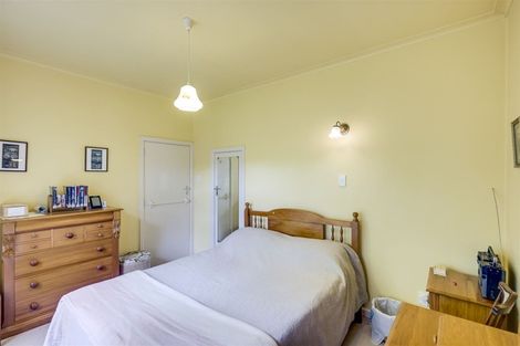 Photo of property in 16 Plassey Street, Havelock North, 4130