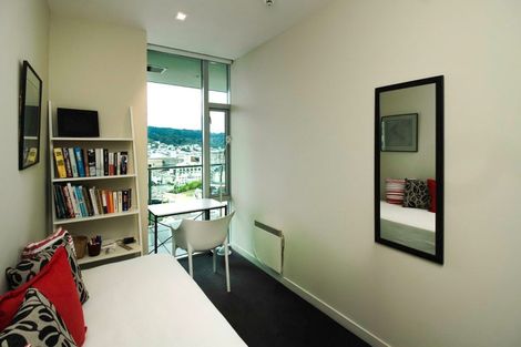Photo of property in Chews Lane Apartments, 15h/9 Chews Lane, Wellington Central, Wellington, 6011