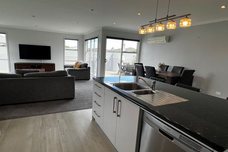 Photo of property in 9 Akaroa Road, Poraiti, Napier, 4112