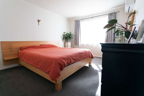 Photo of property in 1/185 Queenspark Drive, Parklands, Christchurch, 8083