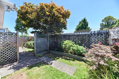 Photo of property in 15 Abel Tasman Avenue, Henderson, Auckland, 0610