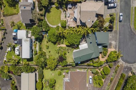 Photo of property in 22 Kathy Terrace, Stanmore Bay, Whangaparaoa, 0932