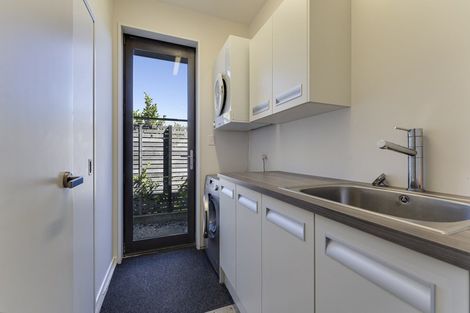 Photo of property in 15 Skye Lane, Jacks Point, Queenstown, 9371