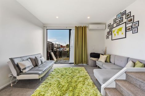 Photo of property in 23 Alliance Lane, Papakura, 2110