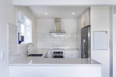 Photo of property in 107 Lowry Avenue, Redwood, Christchurch, 8051