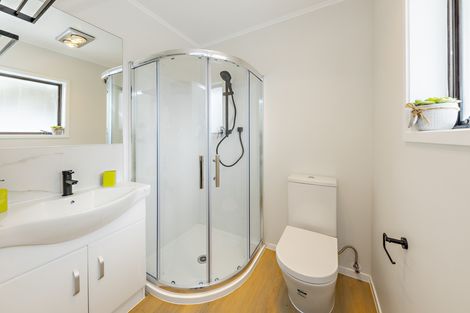 Photo of property in 8 Lympne Lane, Mangere, Auckland, 2022