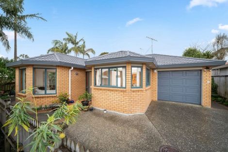 Photo of property in 19 Angel Way, Stanmore Bay, Whangaparaoa, 0932