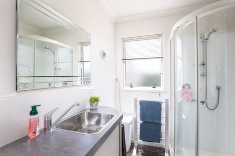 Photo of property in 1279 Egmont Road, Egmont Village, New Plymouth, 4372