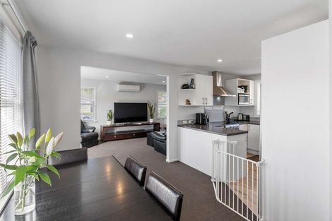Photo of property in 21 Stanton Crescent, Hoon Hay, Christchurch, 8025