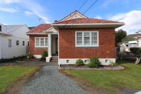 Photo of property in 14 Bell Road, Waiwhetu, Lower Hutt, 5010