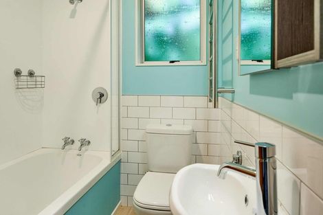 Photo of property in 13b Gainsborough Grove, Belmont, Lower Hutt, 5010