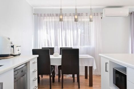 Photo of property in 106 Spinella Drive, Bayview, Auckland, 0629