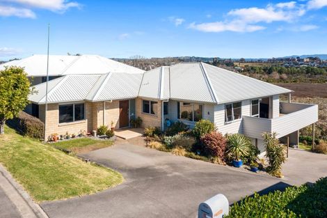 Photo of property in 6 Waka Way, Bellevue, Tauranga, 3110