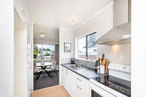 Photo of property in 18 Jupiter Street, Milson, Palmerston North, 4414