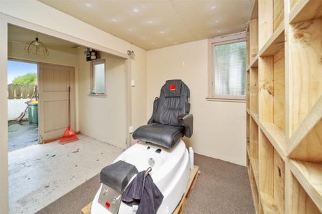 Photo of property in 14 Barclay Road, Okaiawa, Hawera, 4671