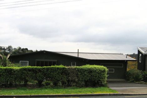 Photo of property in 68 Stillwater Crescent, Stillwater, Silverdale, 0993