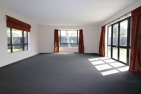 Photo of property in 146 Burwood Road, Burwood, Christchurch, 8083